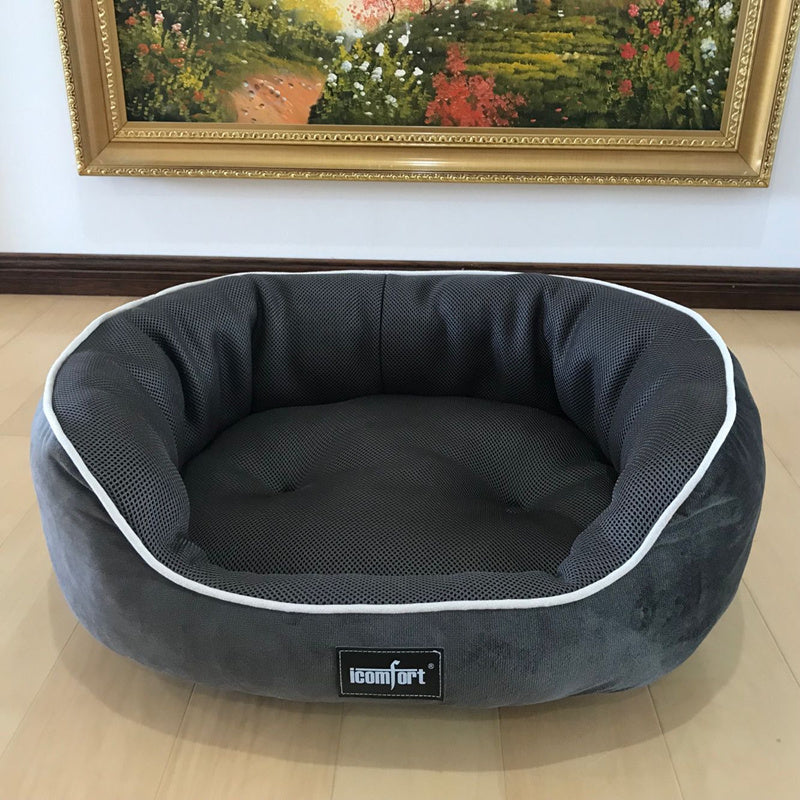 Zara’s Summer Comfort Bed – Cool Bliss for Furry Friends